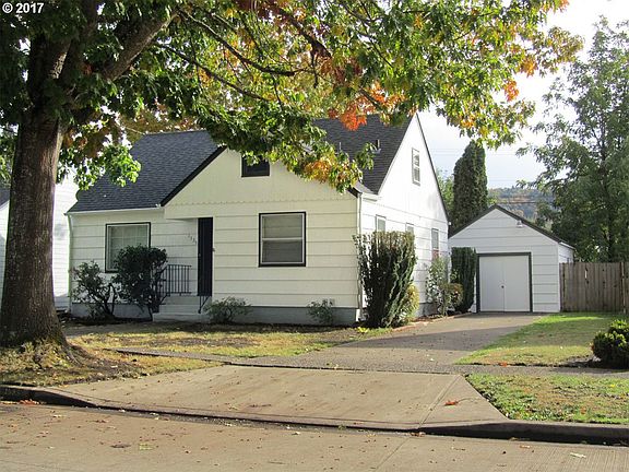 2nd image of 1335 B St