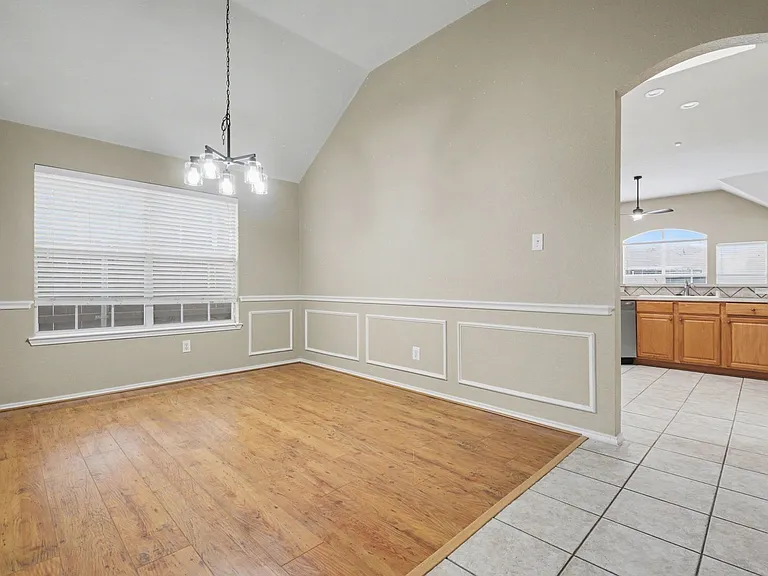 7108 Bryce Canyon Dr — Photo 8