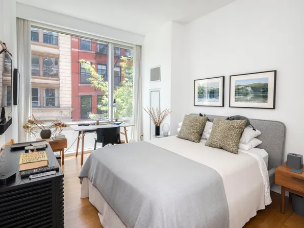 311 West Broadway image 7 of 14