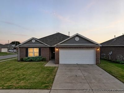 16111 S 87th Ave E, Bixby, OK, 74008