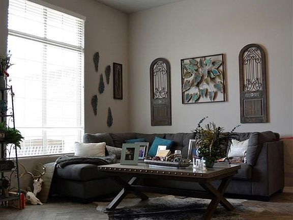 4th image of 706 W Monterrey Way