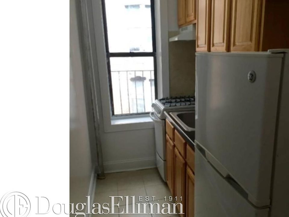2nd image of 555 W 156th St APT 2J