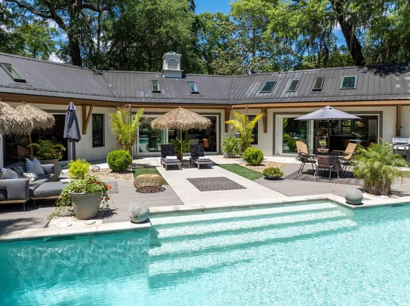 5068 Sweetgrass Farm Rd, Johns Island, SC 29455