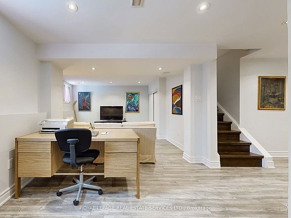 5th image of 65 Ashdale Rd