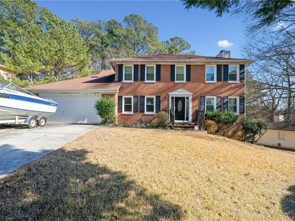 1956 Spencer Oaks Ln, Lithonia, GA 30058