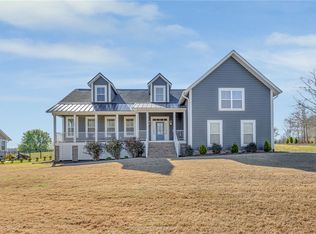 112 Lipizzaner Ct, Pelzer, SC 29669
