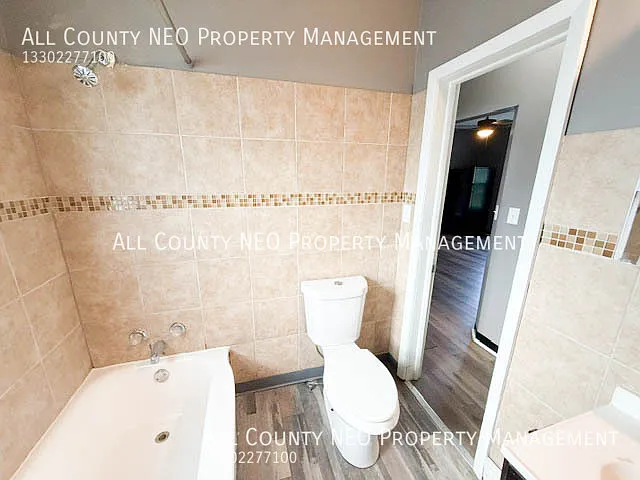 13305 Durkee Ave #DOWN — Photo 14
