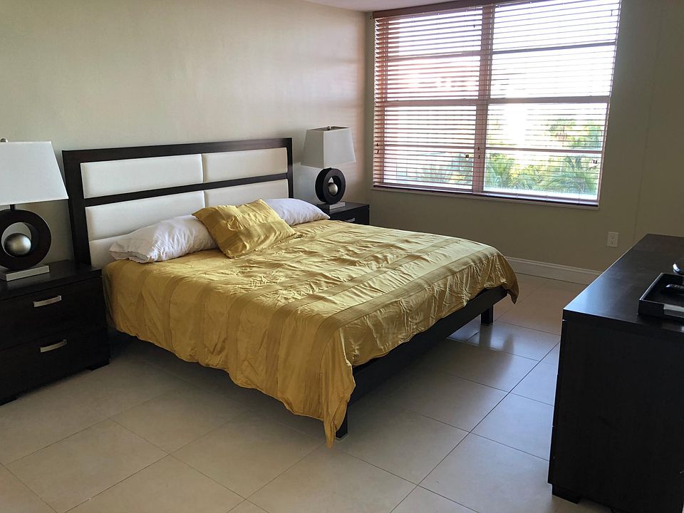 1st image of 2899 Collins Ave APT 603