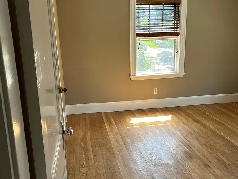 91 Montclair Ave #2 — Photo 4