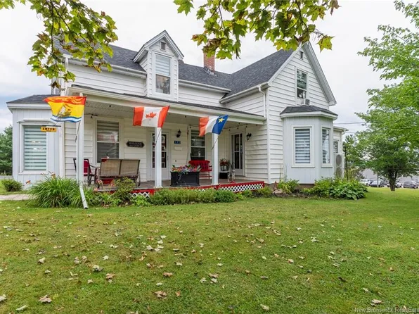 172 La Vallee Rte, Dieppe, NB E4K 1A4