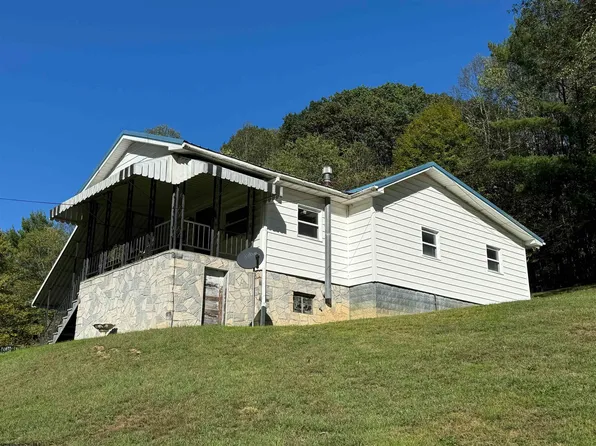 259 Jesses Run Rd, Fairview, WV 26570