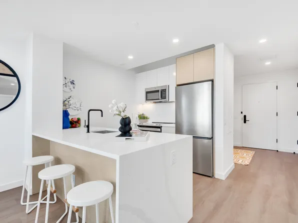 98-81 Queens Boulevard image 1 of 14