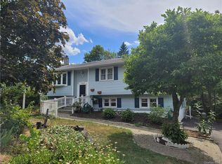 31 Top O Hill Rd, Wappingers Falls, NY 12590