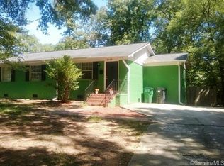 9435 Loblolly Ln, Charlotte, NC 28210