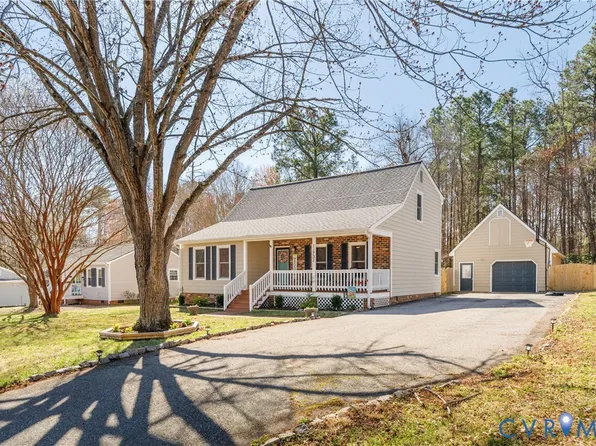 11731 Leiden Ln, Midlothian, VA 23112