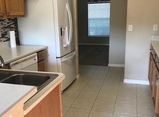 4 Buttermilk Dr, Palm Coast, FL 32137