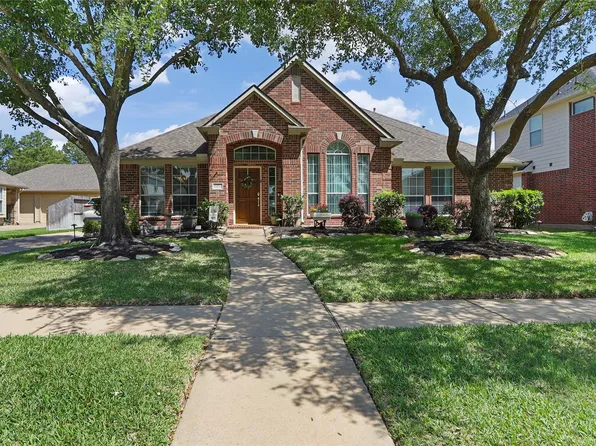 15714 Spring Trl, Houston, TX 77095