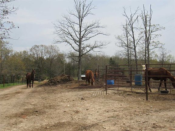 2nd image of 18285 S Highway 19
