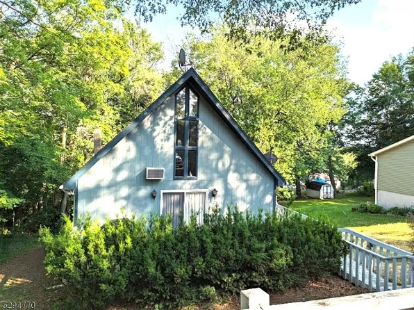19 Summit Dr, Wantage Twp., NJ 07461