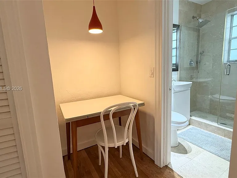 1250 Drexel Ave #9 — Photo 7