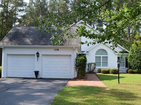 2nd image of 108 Fairway Dr