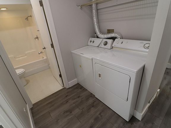 4th image of 319 N Huntington St #1