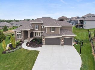 8113 Millridge St, Lenexa, KS 66220