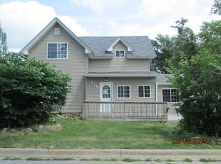 113 Garfield St, Harvard, IL 60033
