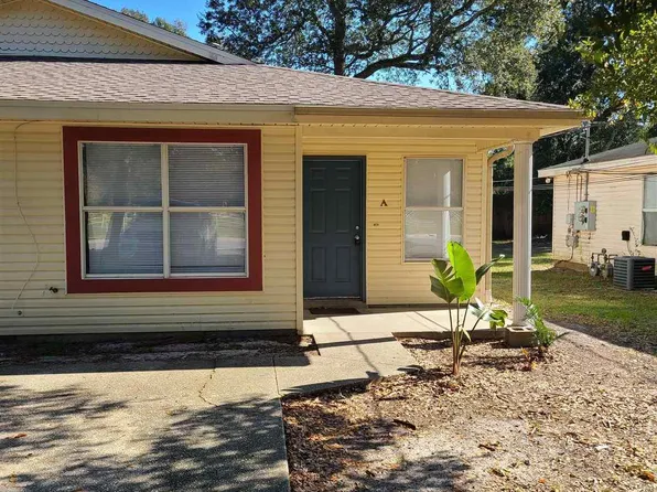 1116 Wayne Ave #A, Pensacola, FL 32507
