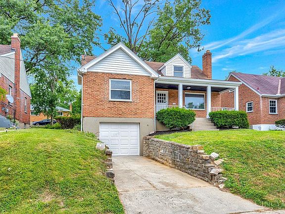 2nd image of 6724 Elwynne Dr