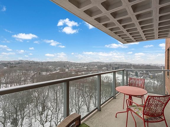 3rd image of 111 Perkins St APT 144