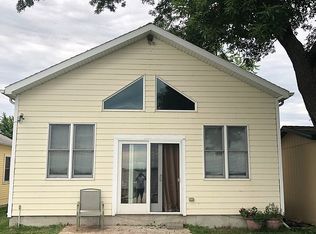 6669 Wentworth Park Dr, Wentworth, SD 57075