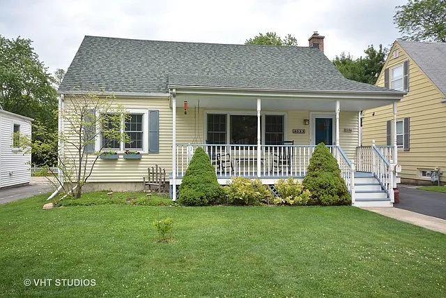323 S Harvard Ave photo 1