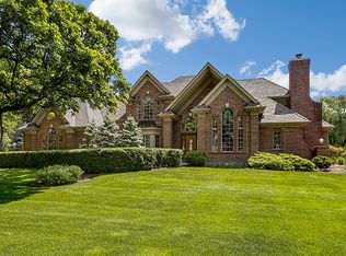 31W311 Prairie Ln, Wayne, IL 60184