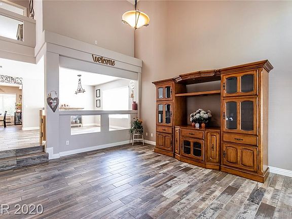 5th image of 9540 Orchid Bay Dr