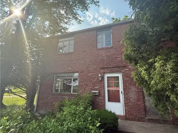 2701 Lincoln Ave, Clairton, PA 15025