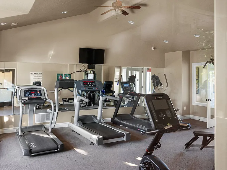 Boulders Rentals — Photo 2