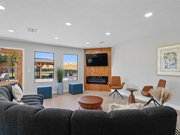 Lexington Park | 2293 W Lexington Park Dr, West Valley City, UT