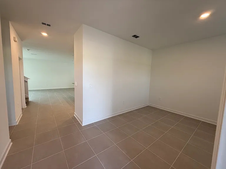 3117 Zuni Rd — Photo 4