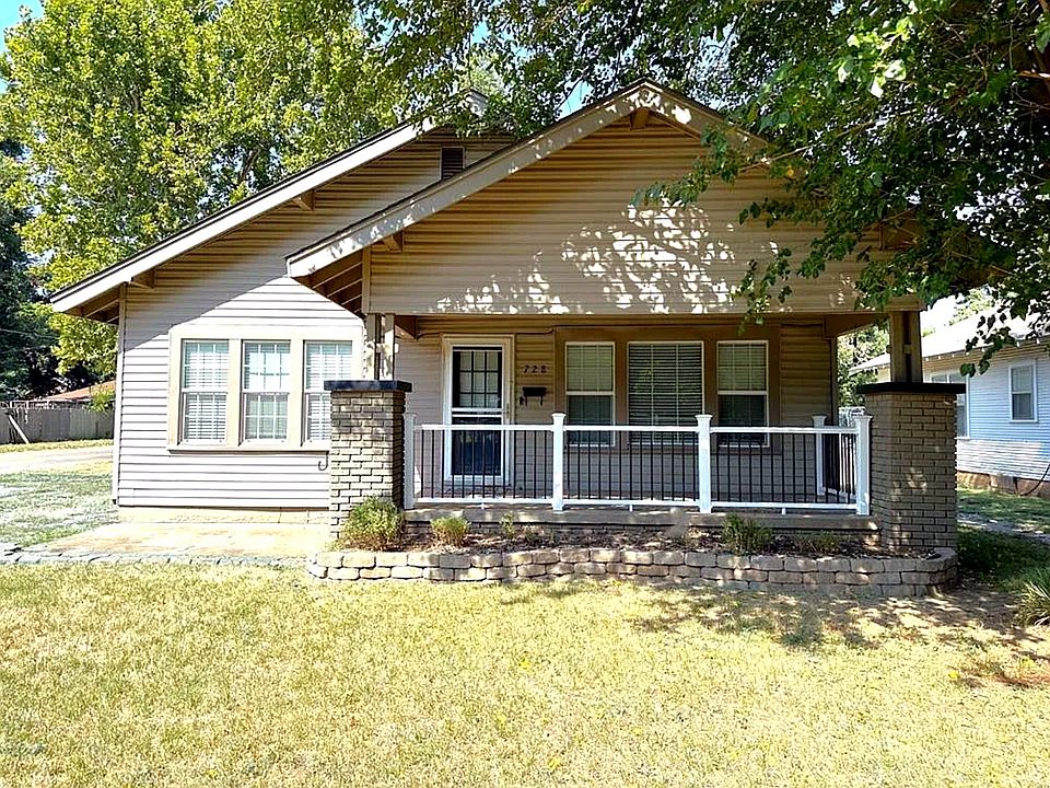 1st image of 728 S 17th St