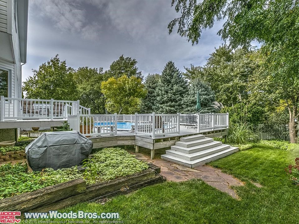 1st image of 4744 Birch Hollow Dr