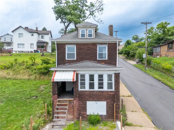 157 Mills Ave, Braddock, PA 15104
