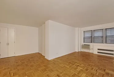 Rented by Reuveni LLC