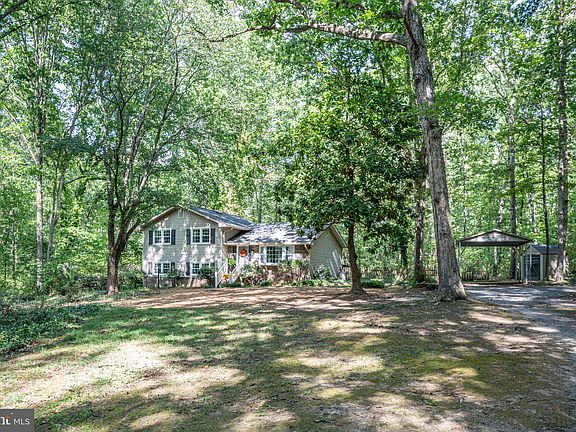 2nd image of 6410 Toney Ln