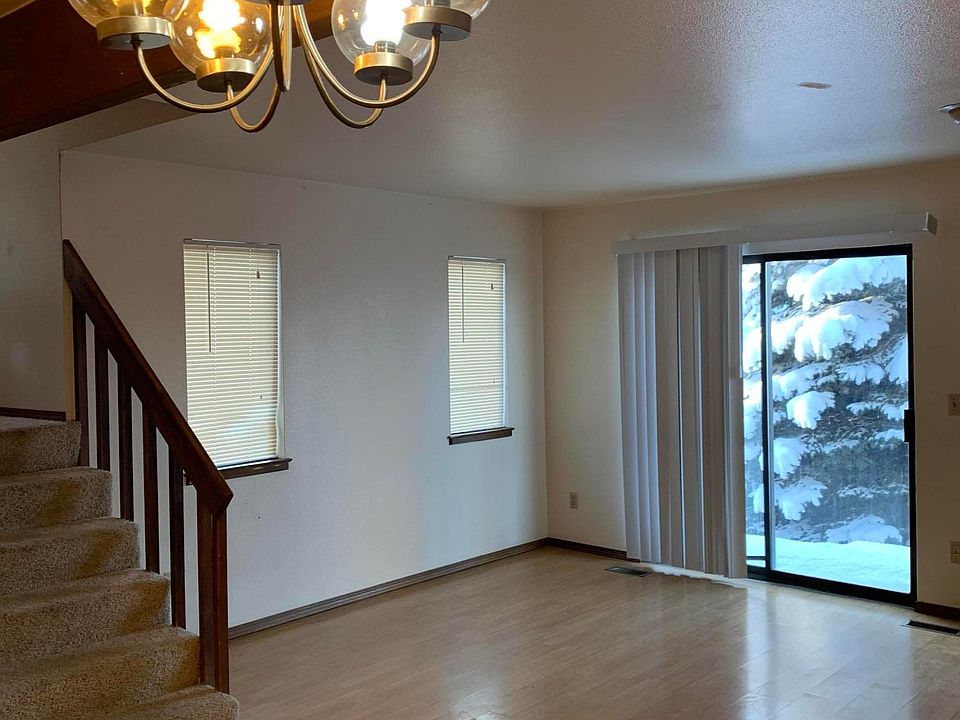 2nd image of 5412 Windflower Cir #A