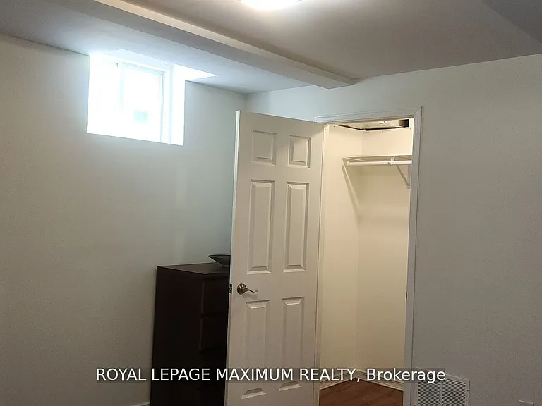 19 Maple Forest Dr #BASEMENT — Photo 17