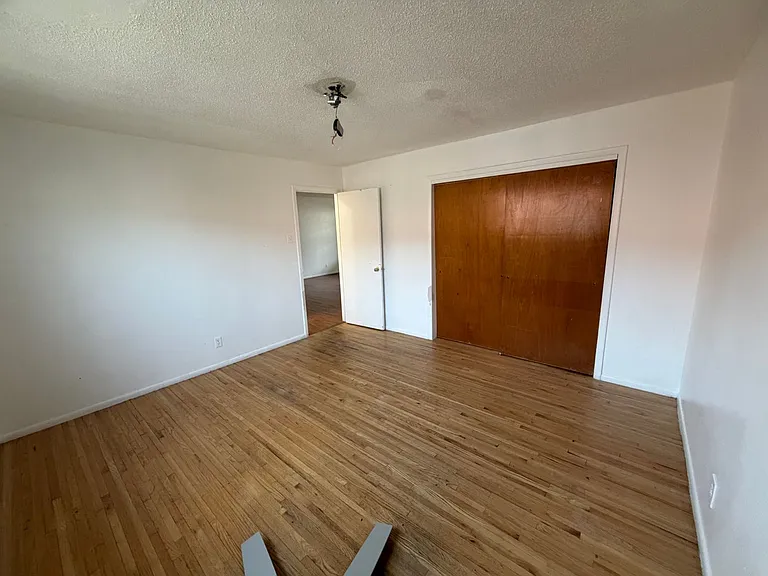 1030-1040 Truman St SE — Photo 14