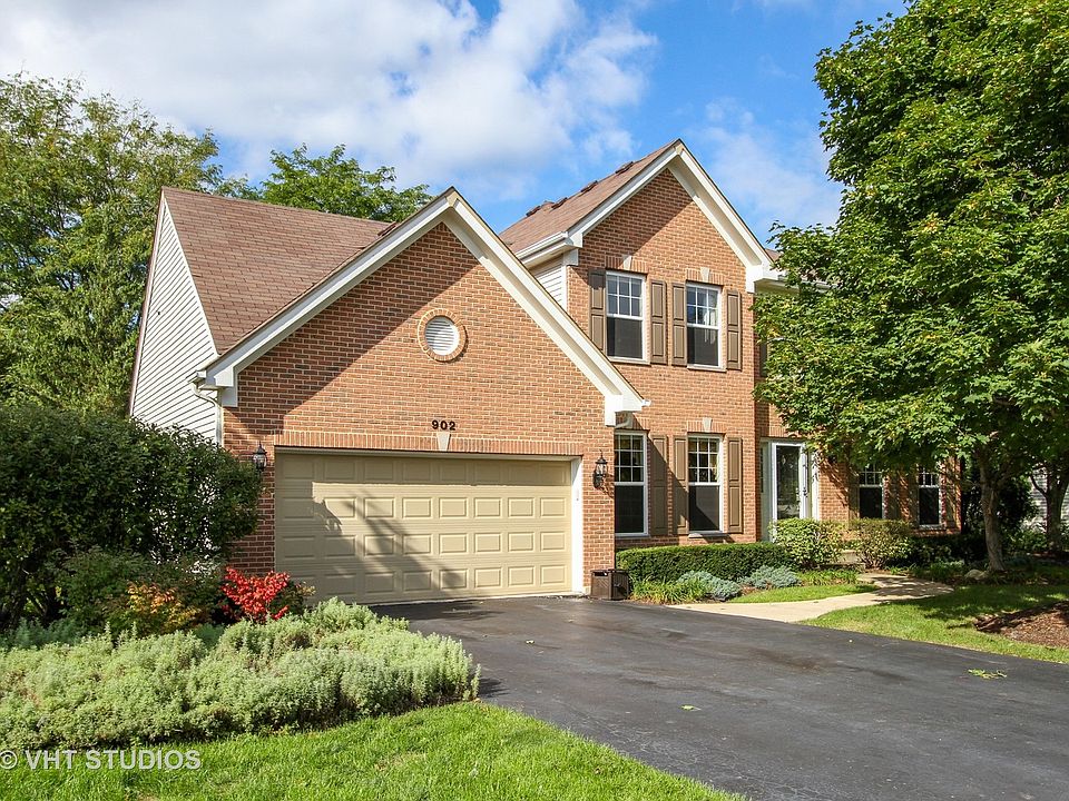 1st image of 902 Eaton Ln