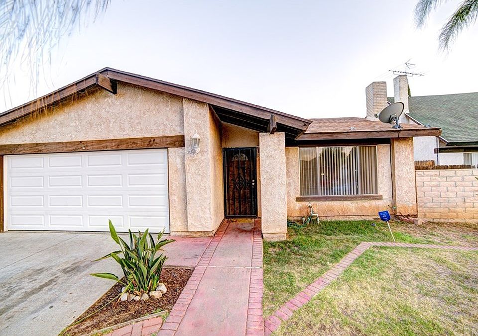 1st image of 14256 Cholla Dr