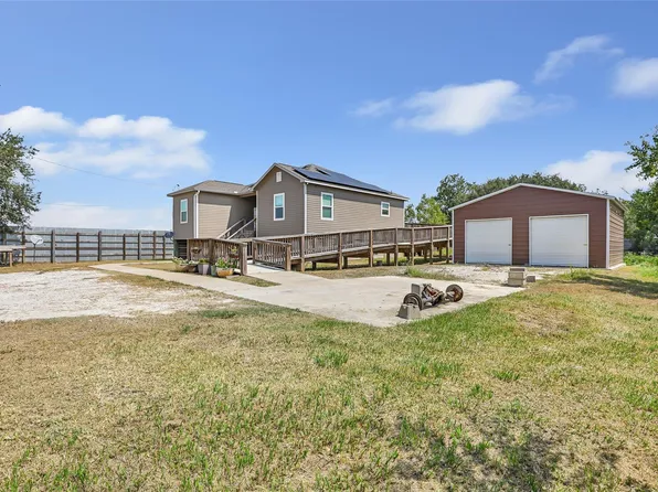 170 County Road 6035, Dayton, TX 77535